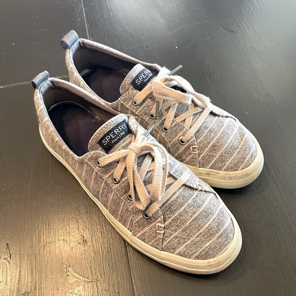 Sperry sneakers. Size 7.5.